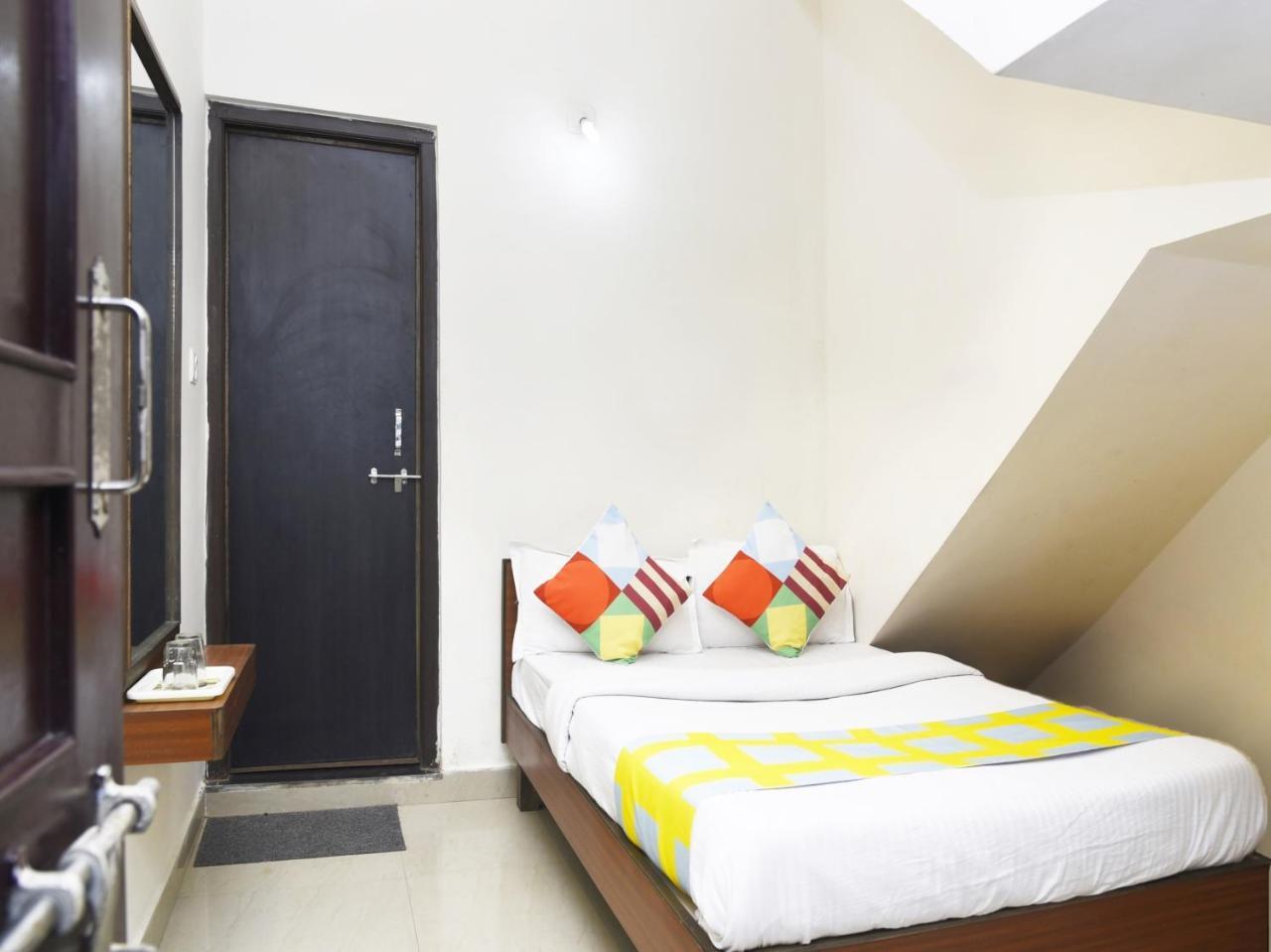 Elegant 1Br Stay In Mount Abu Central Esterno foto